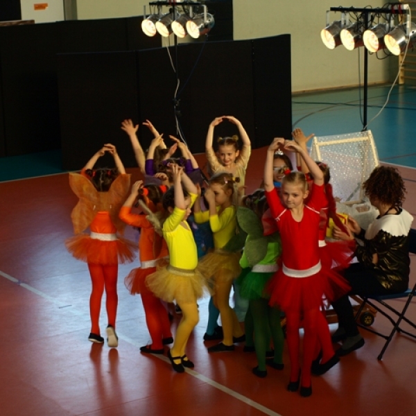 OLYMPUS DIGITAL CAMERA