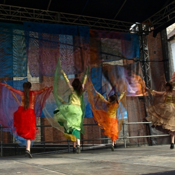 OLYMPUS DIGITAL CAMERA