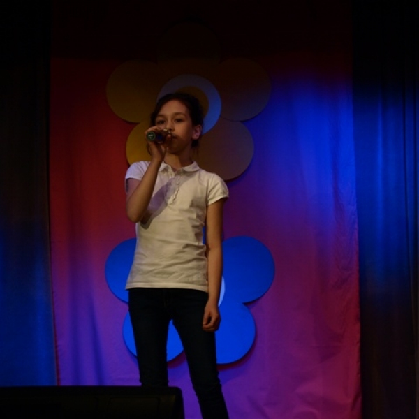 OLYMPUS DIGITAL CAMERA