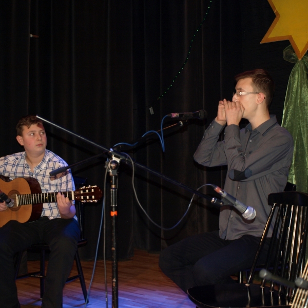 OLYMPUS DIGITAL CAMERA