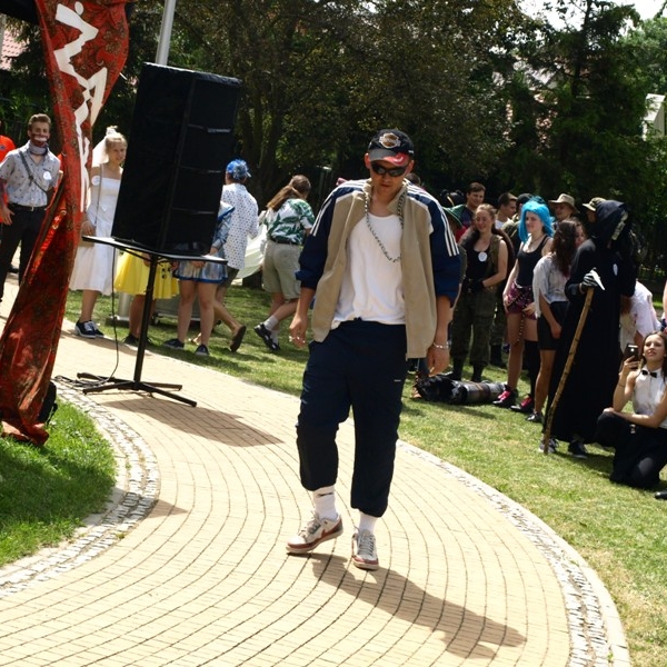 OLYMPUS DIGITAL CAMERA