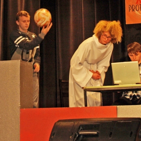 OLYMPUS DIGITAL CAMERA