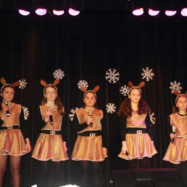 OLYMPUS DIGITAL CAMERA