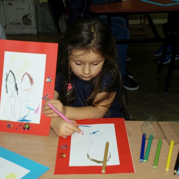 OLYMPUS DIGITAL CAMERA