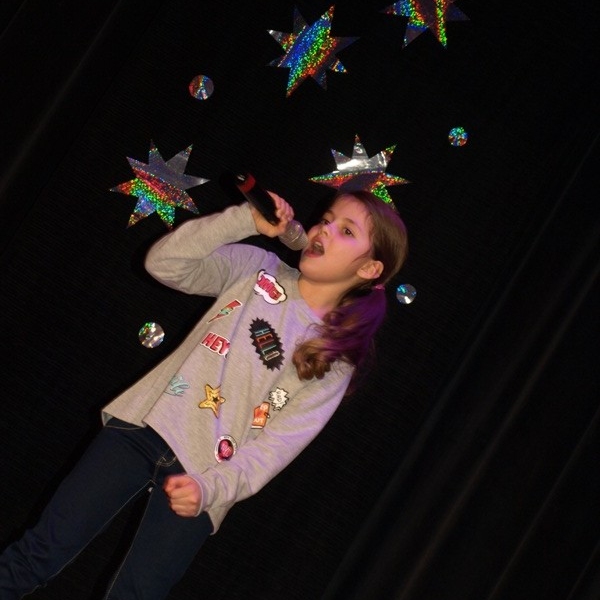 OLYMPUS DIGITAL CAMERA