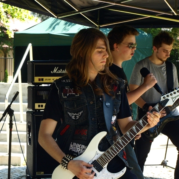 OLYMPUS DIGITAL CAMERA