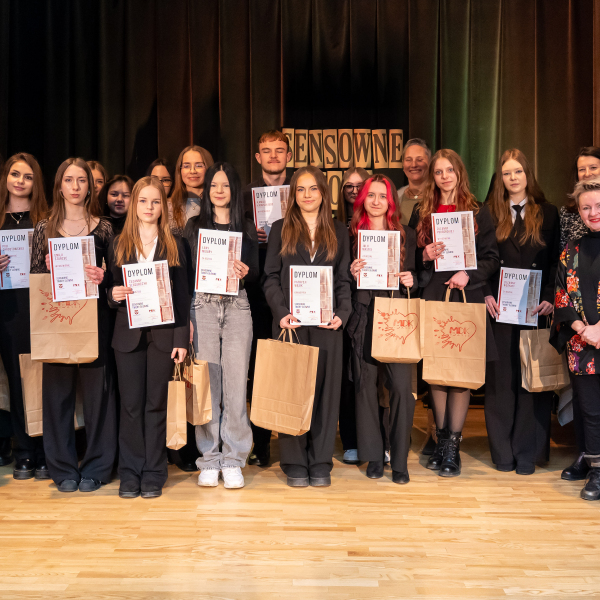 XVII Powiatowy Konkurs Recytatorski SENSOWNE TWORY SŁOWNE